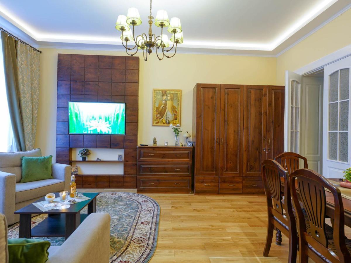 Lviv Suites At Shopena St. 4 Exteriér fotografie