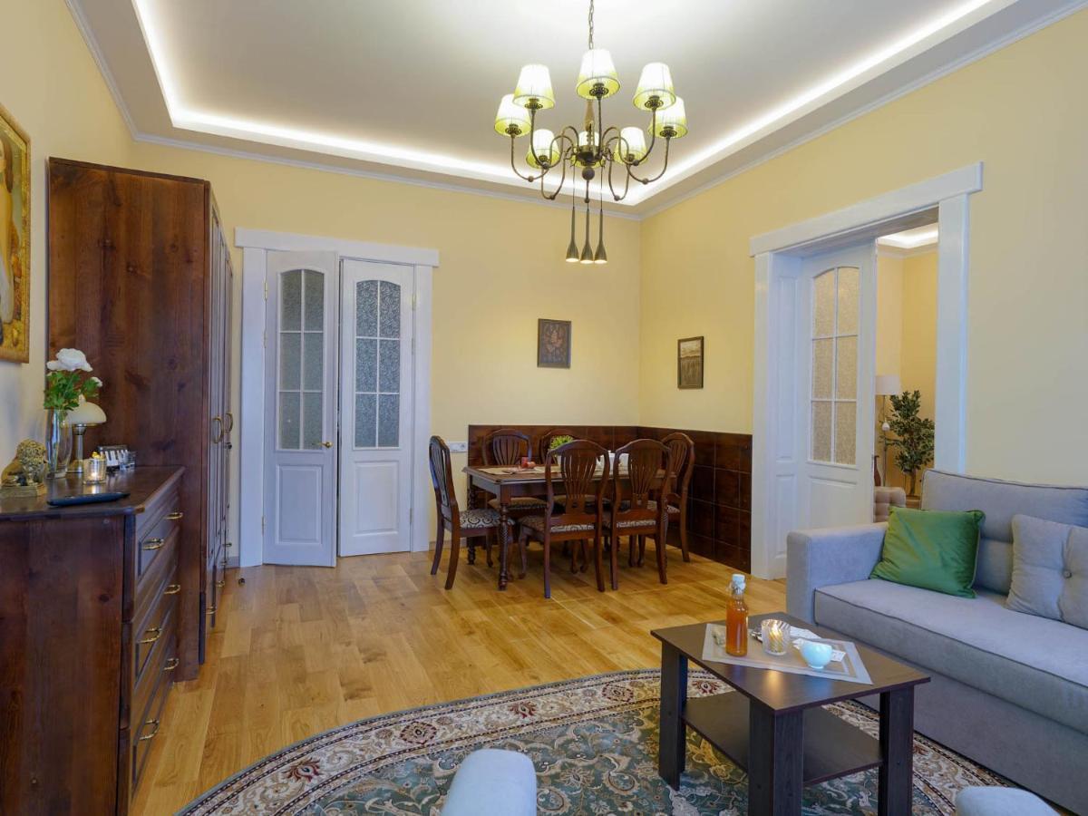 Lviv Suites At Shopena St. 4 Exteriér fotografie